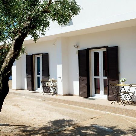 Alloggi In Villa Potenza A Pochi Minuti Da Gallipoli Ґалатоне Екстер'єр фото